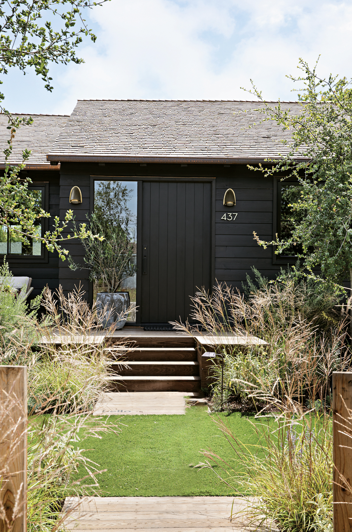 How to Paint a Wooden Shed